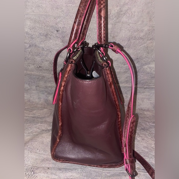 Coach Burgundy Crossbody Bag - Picture 3 of 11